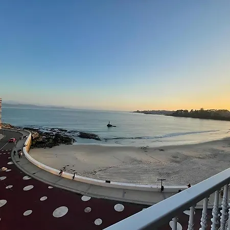 Apartment Piso En Primera Linea De La Playa De Silgar *