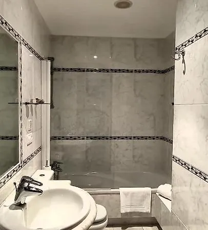 아파트 Piso En Primera Linea De La Playa De Silgar *