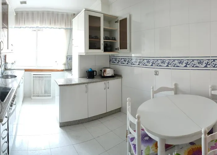 Daire Piso En Primera Linea De La Playa De Silgar